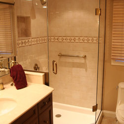 Oasis Custom Frameless - Products