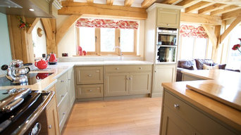 Handmade Bespoke Kitchen - Chesterfield 'Classic'