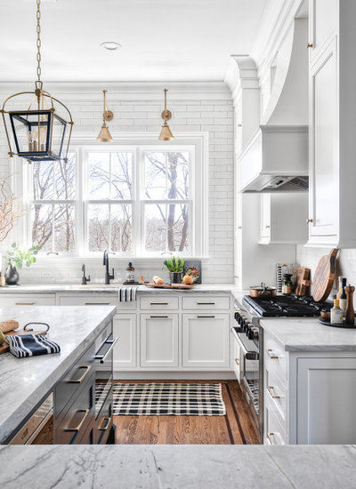 Victorian Kitchen by Stonington Cabinetry & Designs