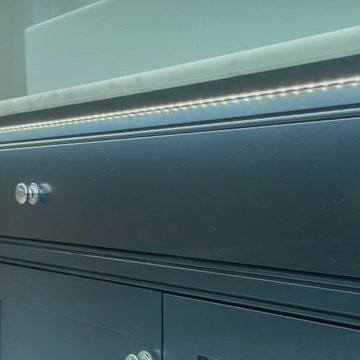 Contemporary Porcelain Ensuite Bathroom
