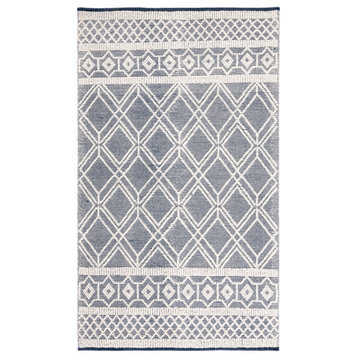 Safavieh Couture Natura Collection NAT826 Rug, Ivory/Navy, 5'x8'