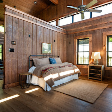 Rosebud Duck Lodge