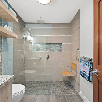 Contemporary Beach Themed Bathroom