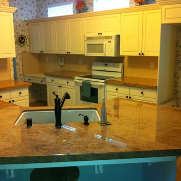 PAINTED CABINETS-BEFORE