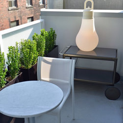 Philips Lighting Photo Shoot - Outdoor Pots And Planters