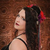 Holly Mollohan's photo
