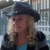 Linda Sarchuk-Williams's photo