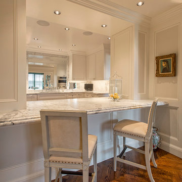 Traditional Condo