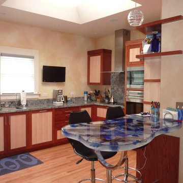 Contrasting Wood Cabinets make the Kitchen