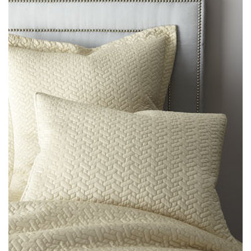 Dransfield & Ross House "Vannerie" Coverlets & Shams
