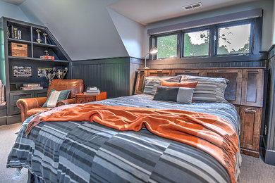 Large trendy carpeted bedroom photo in Charlotte with gray walls