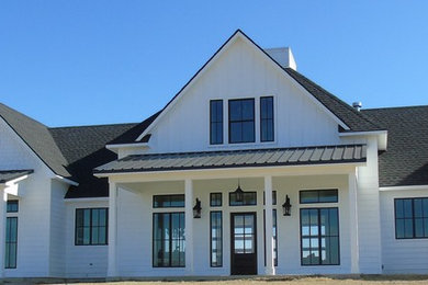 Example of a minimalist exterior home design in Dallas