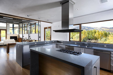 Minimalist open concept kitchen photo in Denver with stainless steel appliances