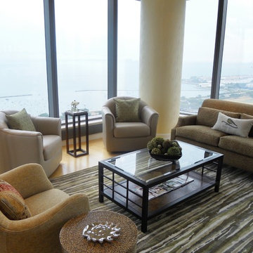 Contemporary Condominium overlooking Michigan Avenue and Lake Michigan