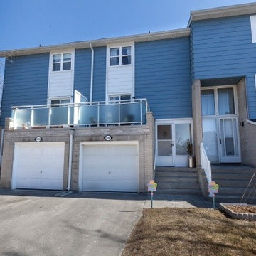 Trendy Town-Home in Prestigious Bayview Fairways Neighbourhood!