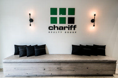 Inspiration for a transitional home design remodel in Miami