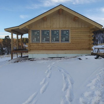 Log Cabin For Sale in Colorado Rocky Mountains
