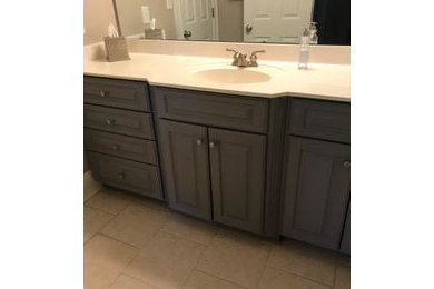 Bathroom - transitional bathroom idea in Charlotte