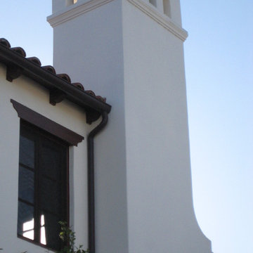 Half-Round Rain Gutters in Malibu