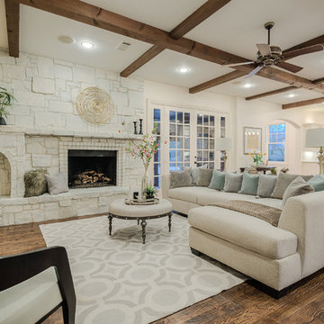 Color Consultation and luxury Vacant Home Staging