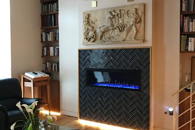 Example of a trendy living room design in Philadelphia