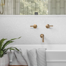 Tub Wall