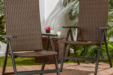 Island style patio photo in Cincinnati