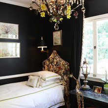 Curtains/wall colour