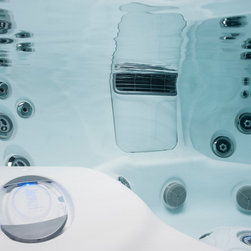 Jacuzzi Jets & Features - Hot Tubs