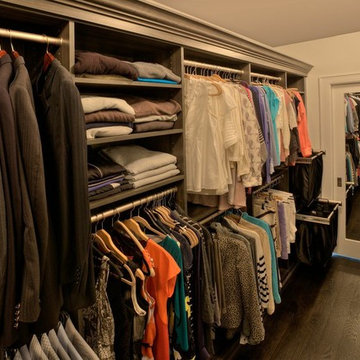 Rivel Closet