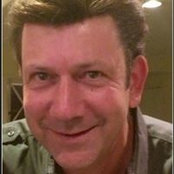 Gary Rubens's photo