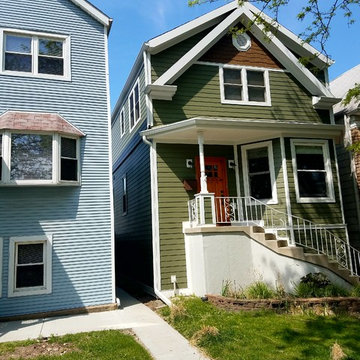 Chicago, IL 60625 James Hardie Siding Heathered Moss Exterior