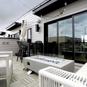 Contemporary Four Level Loft in Alexandria