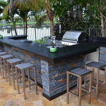 outdoor kitchen