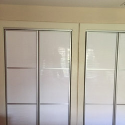 BFD-07 WengeWhite Obscure Glass Single Bi-Fold Door - Interior Doors