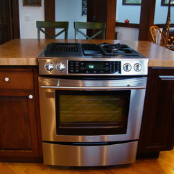 True Butcher Block Work Island - Products