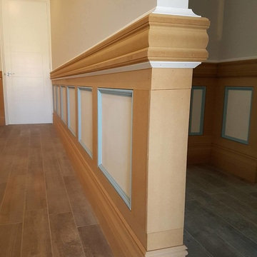 Skirting, architrave, wainscoting, fireplaces