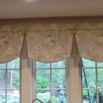 valances and top treatments