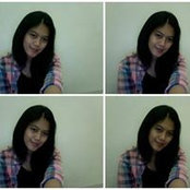Aprillia Riri's photo