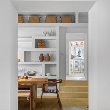 Dining Room Shelving with Ceramics and Natural Fibres