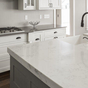 Carrarra Grigio Quartz Project