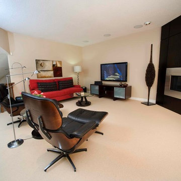 Reynold's Family Room