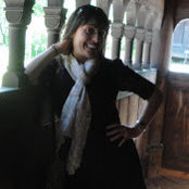 Jaleh Akhavan's photo
