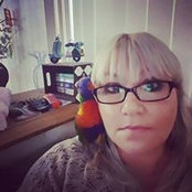 Kellie Tanaskovics foto