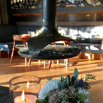Custom Suspended Fireplace in Oakville, ON, Canada