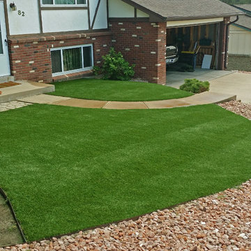 Front Yard with Artificial Grass in Broomfield