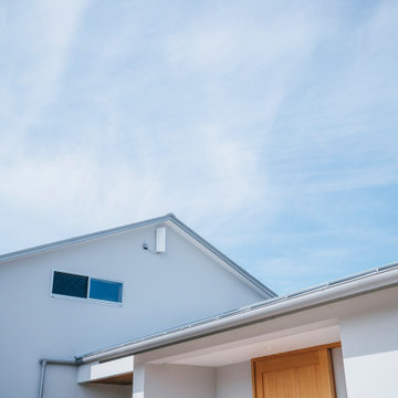 T-HOUSE