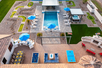 Trendy pool photo in Phoenix