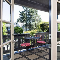 Quantum Windows & Doors | Lawrence Architecture - Windows And Doors