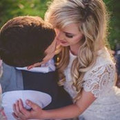 Emily Sutta's photo